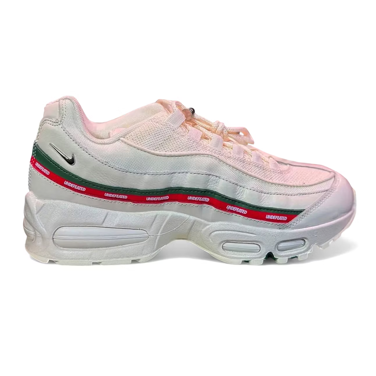 Nike Air Max 95 SP × UNDEFEATED “Sail” Nike Air Max 95 SP × UNDEFEATED “Sail”