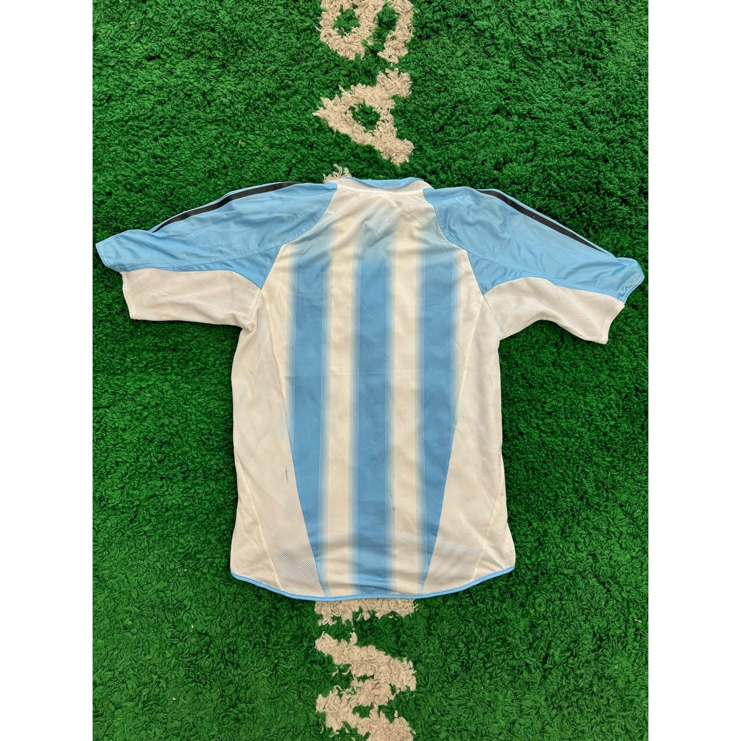 Argentina 2004-2005 Home Shirt S 6.5/10 by KershKits in Clothing. Available at KershKicks for £75.00. A must-have for fans of KershKits looking to elevate their style with this Kits.