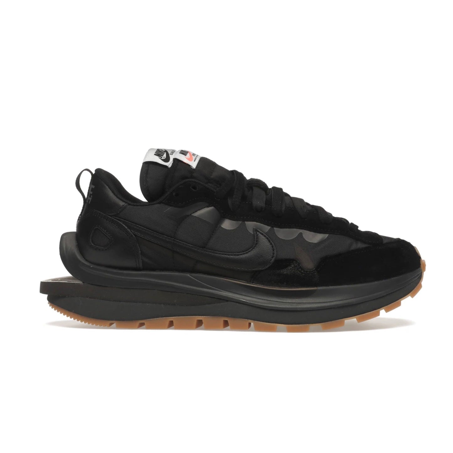 Nike Vaporwaffle Sacai Black Gum