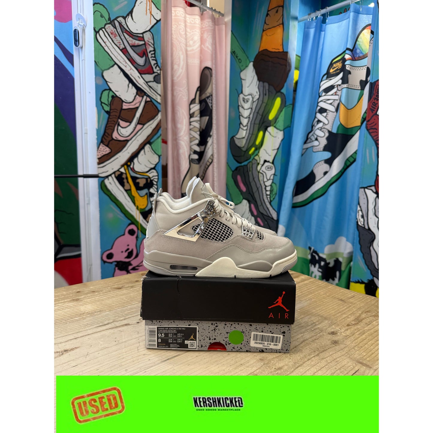 Jordan 4 Retro Frozen Moments UK 7