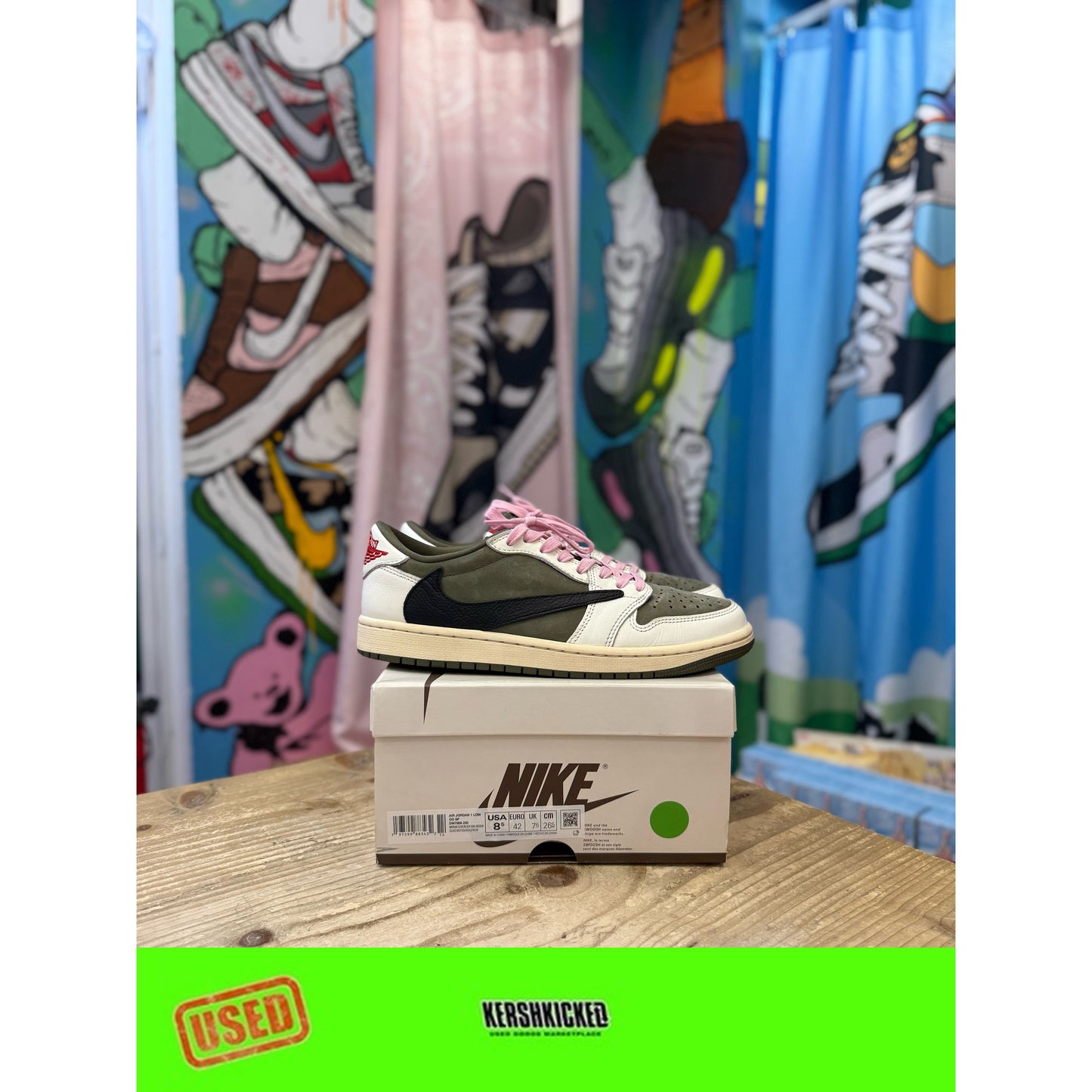 Jordan 1 Low Travis Scott Medium Olive UK7.5