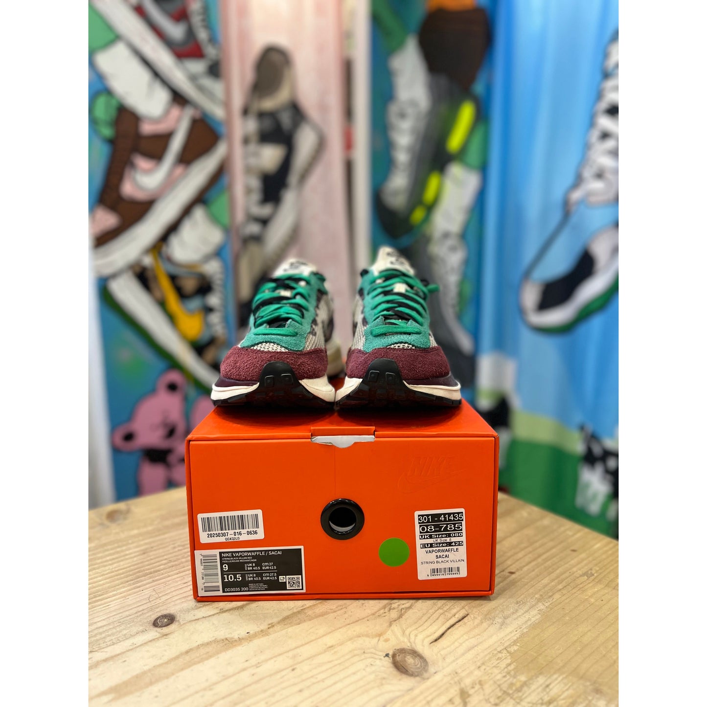Nike Sacai Vapourwaffle Villain Red UK8