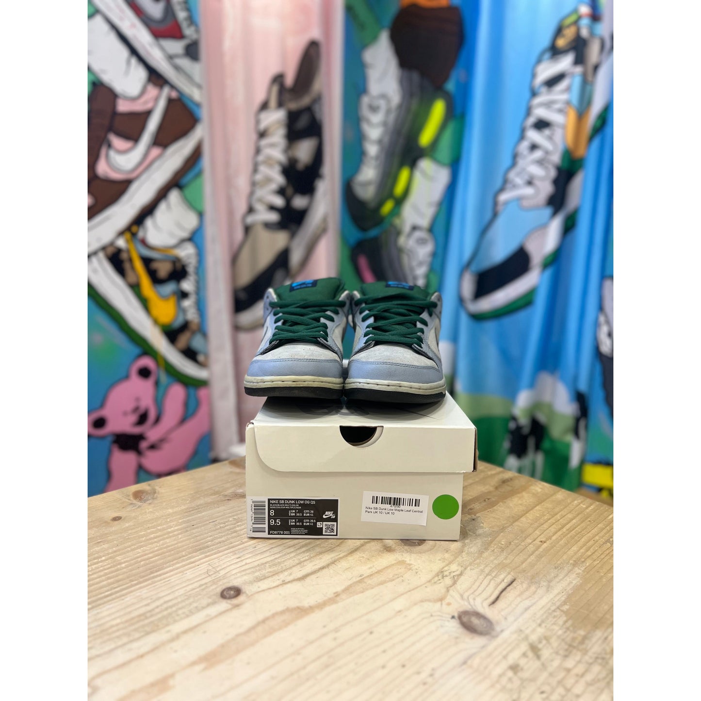 Nike SB Dunk Low Maple Leaf Central Park UK 10