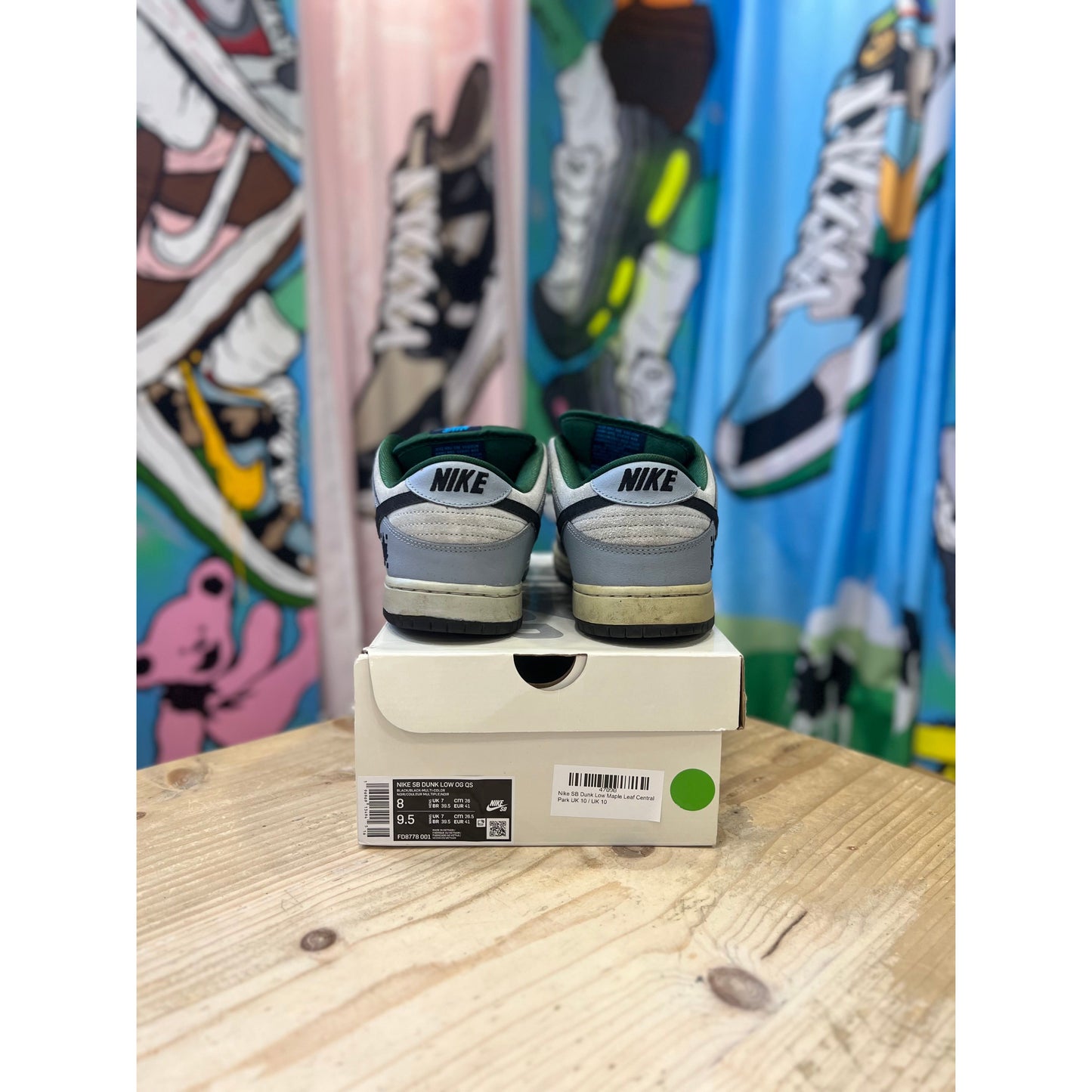 Nike SB Dunk Low Maple Leaf Central Park UK 10