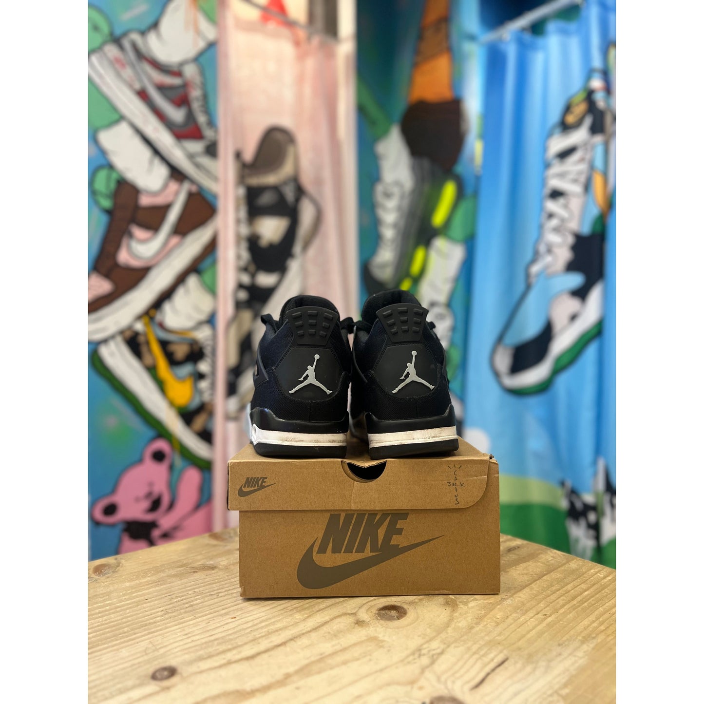 Jordan 4 Black Canvas UK9.5