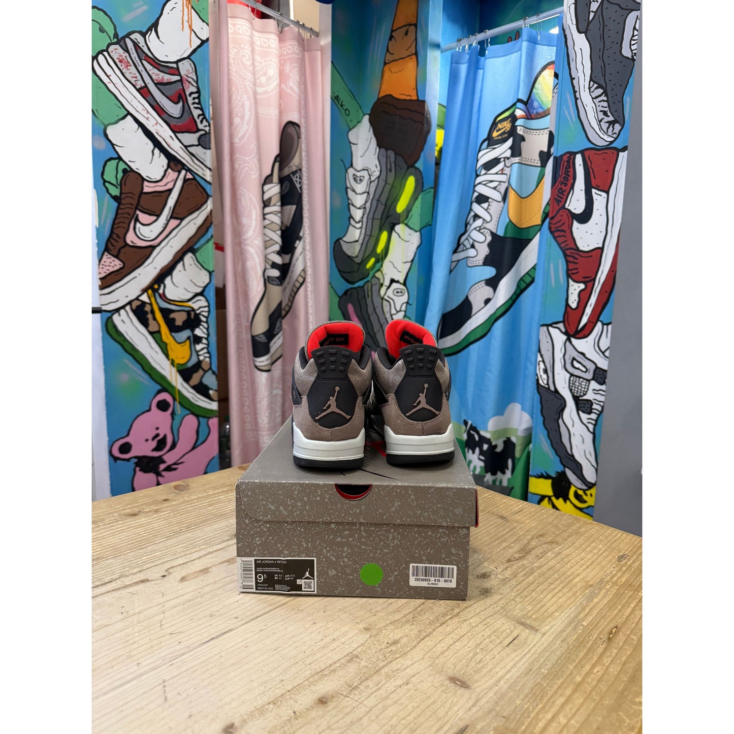 Jordan 4 Retro Taupe Haze UK 8.5