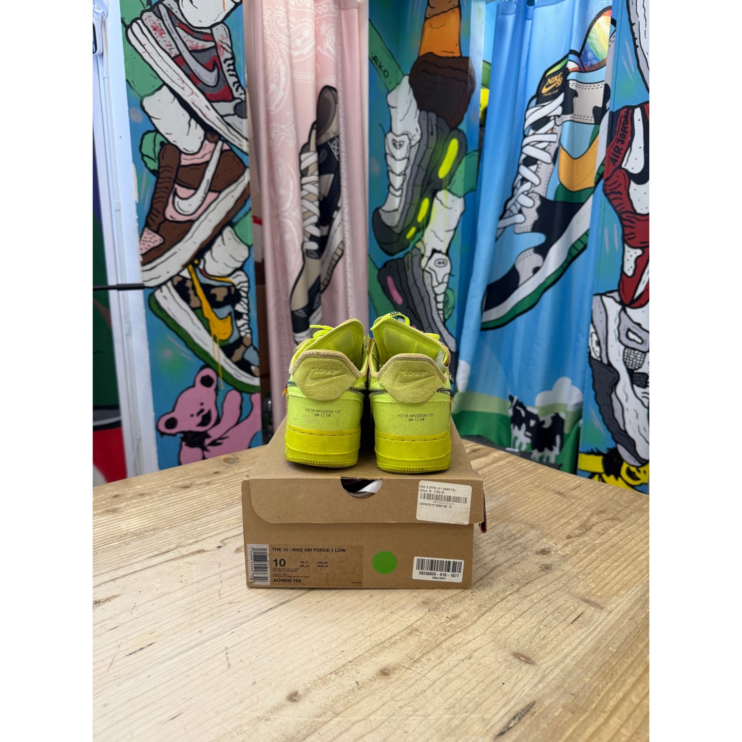 Nike Air Force 1 Low Off-White Volt UK 9