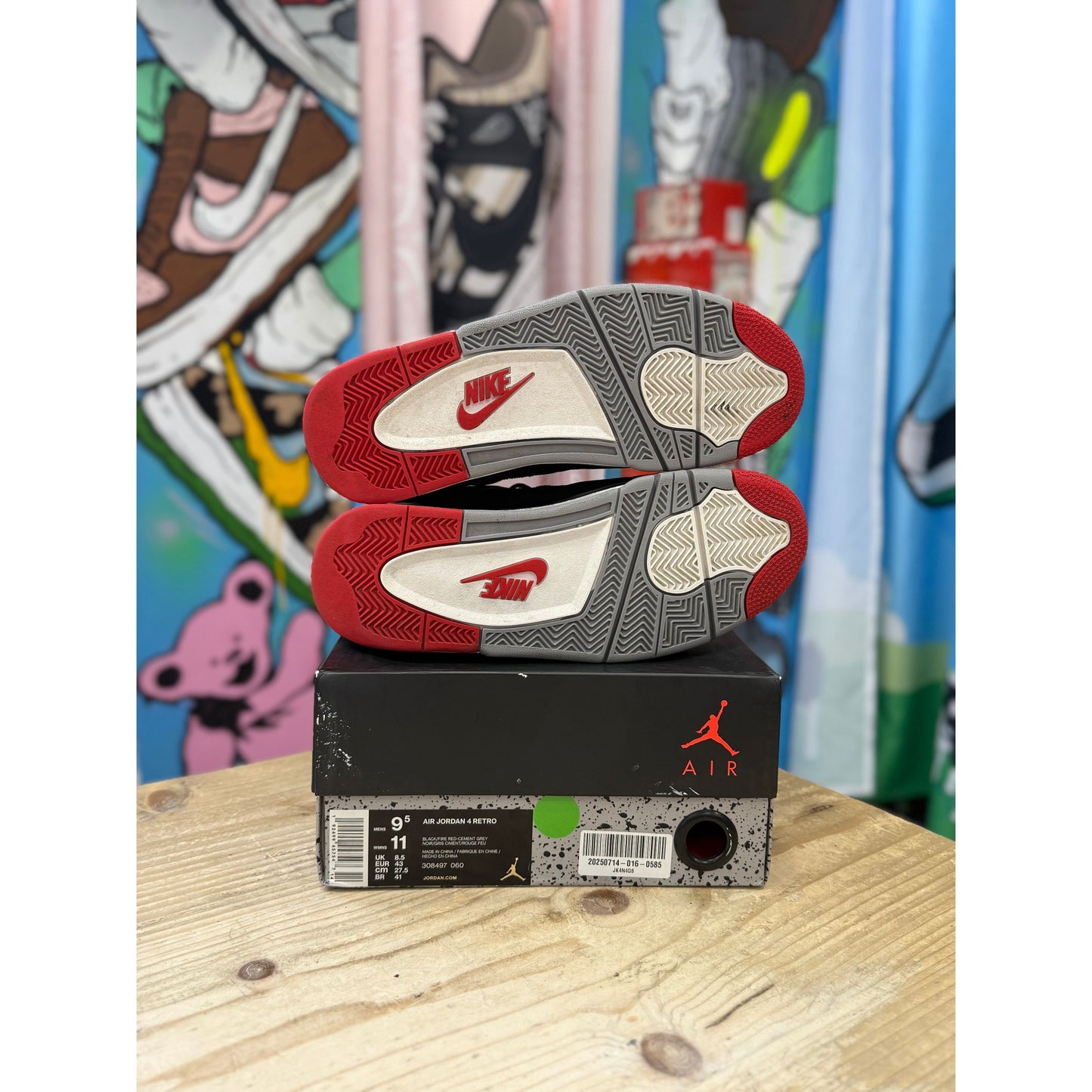 Jordan 4 Bred (2019) UK8.5