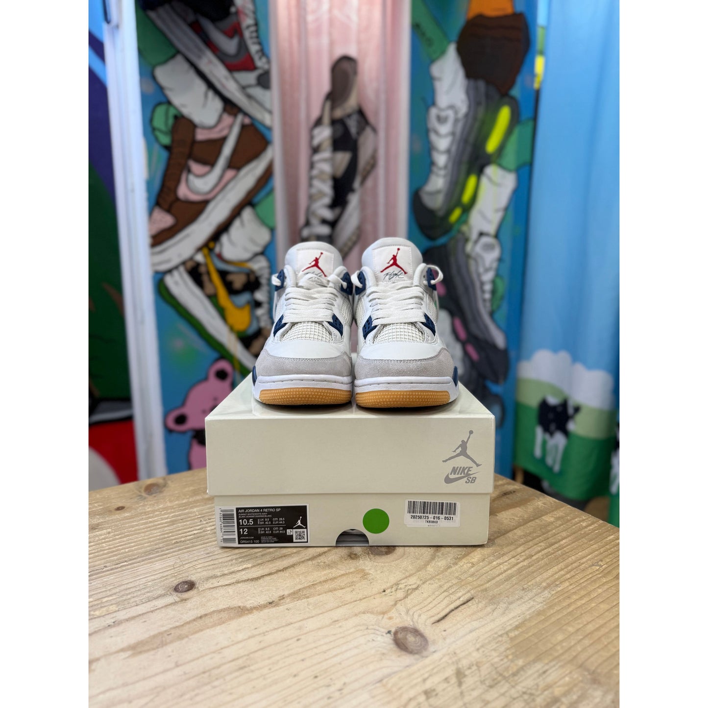 Jordan 4 SB Navy UK9.5