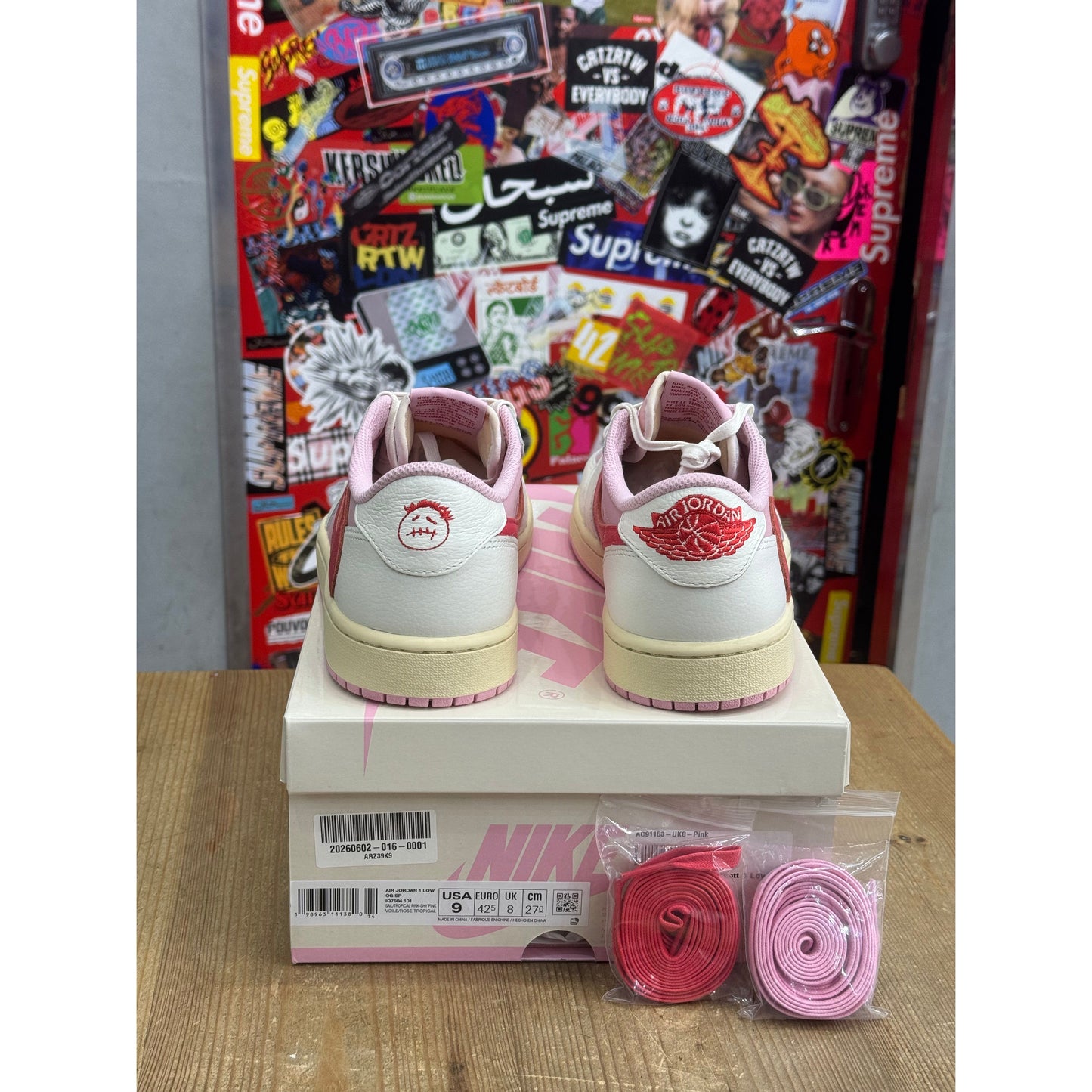 Jordan 1 Retro Low OG SP Travis Scott Tropical Pink UK 8