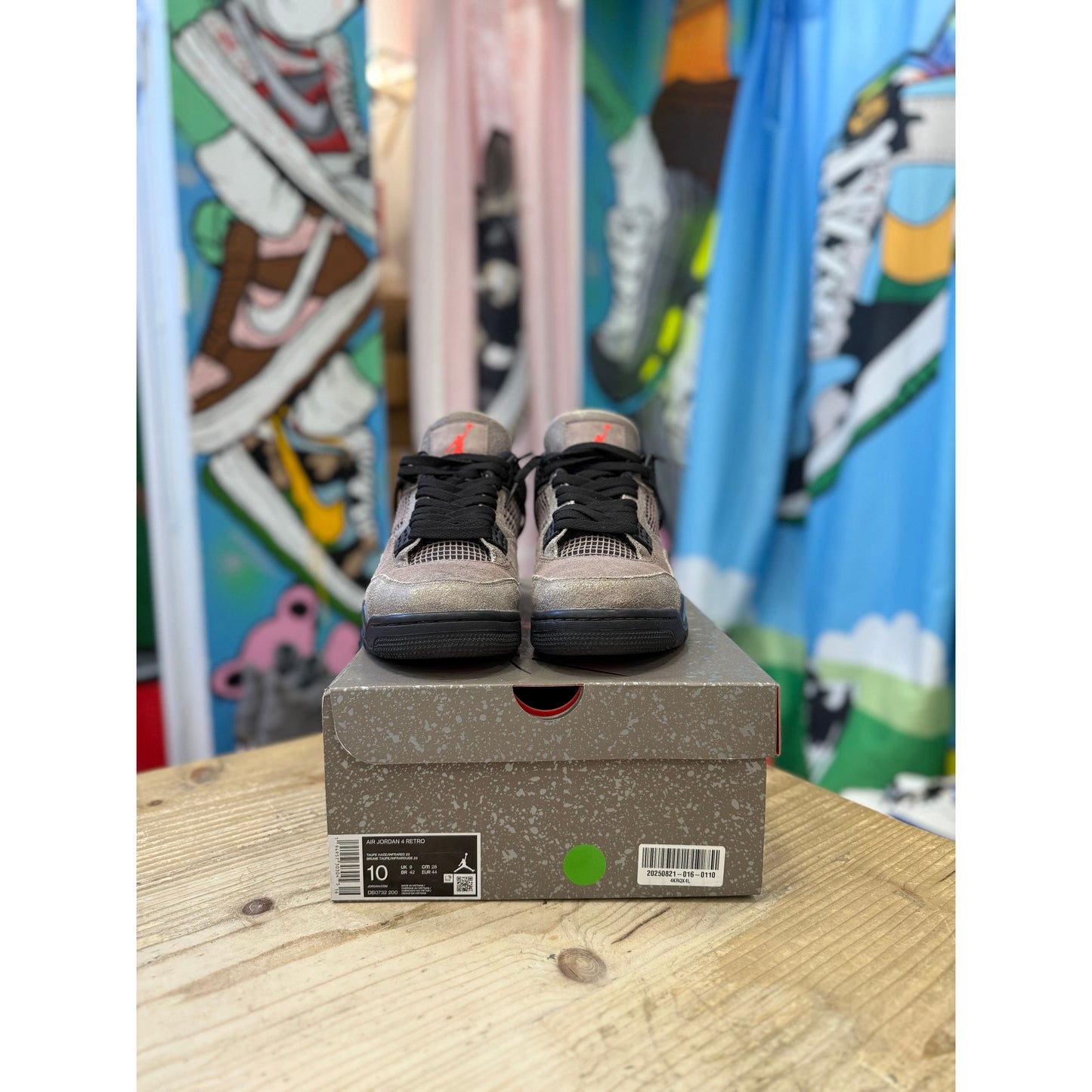 Jordan 4 Taupe Haze UK9