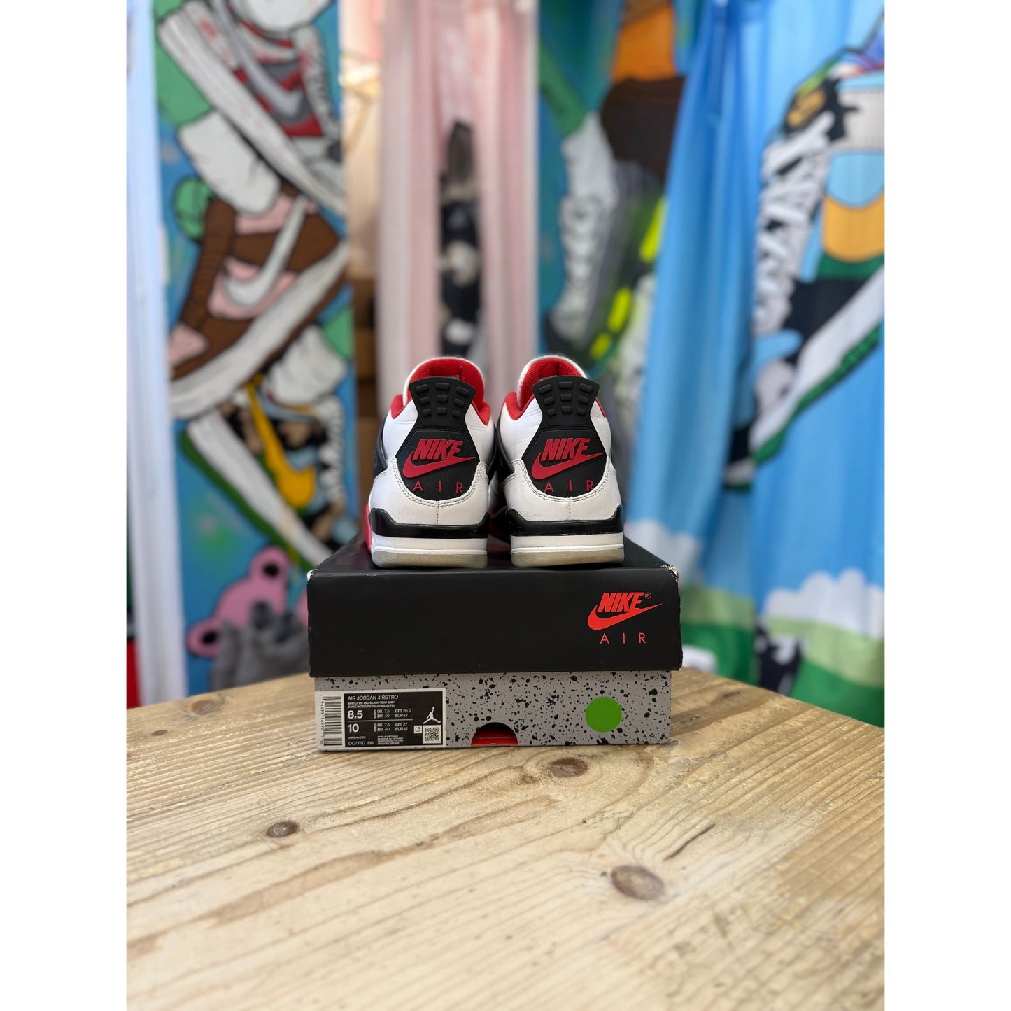 Jordan 4 Fire Red UK7.5