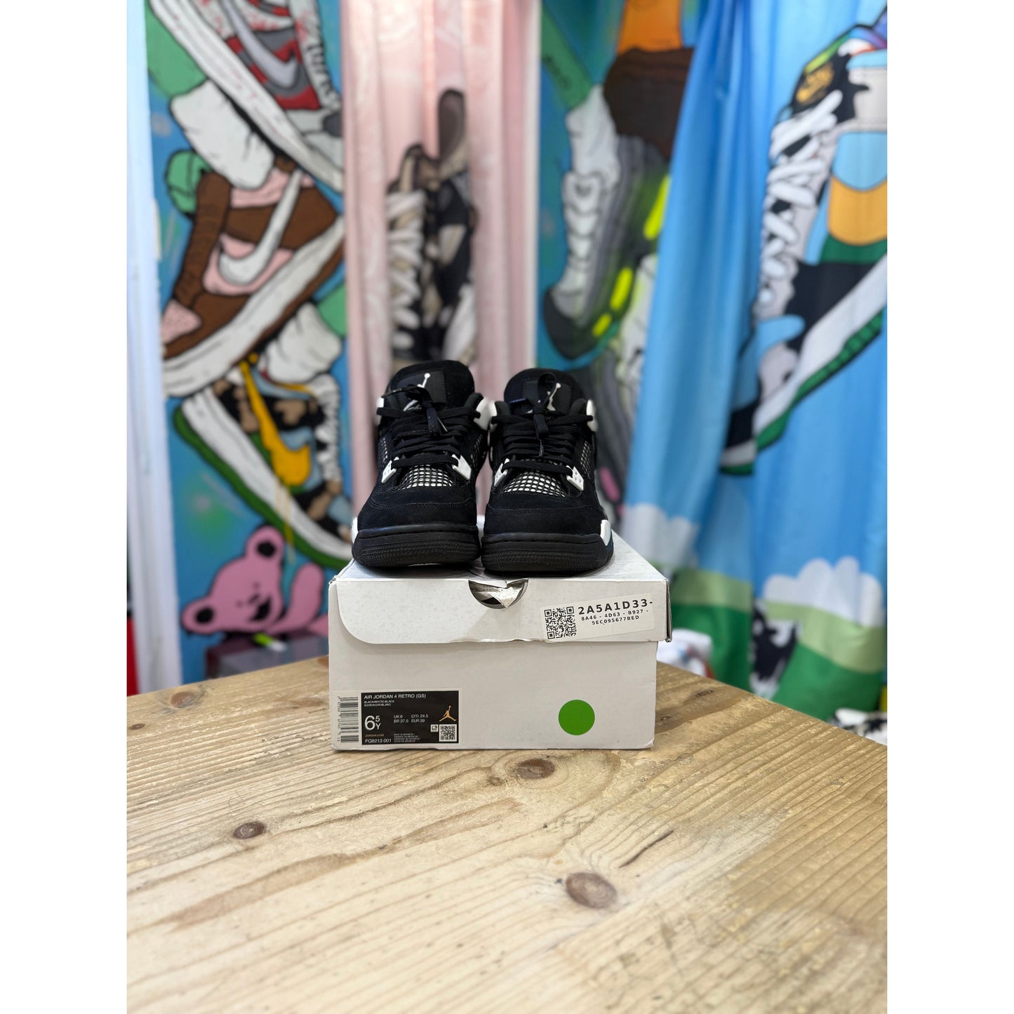 Jordan 4 White Thunder UK6