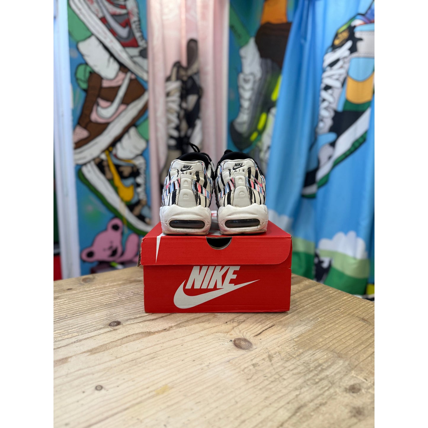 Nike Air Max 95 Country Pack Korea UK 9