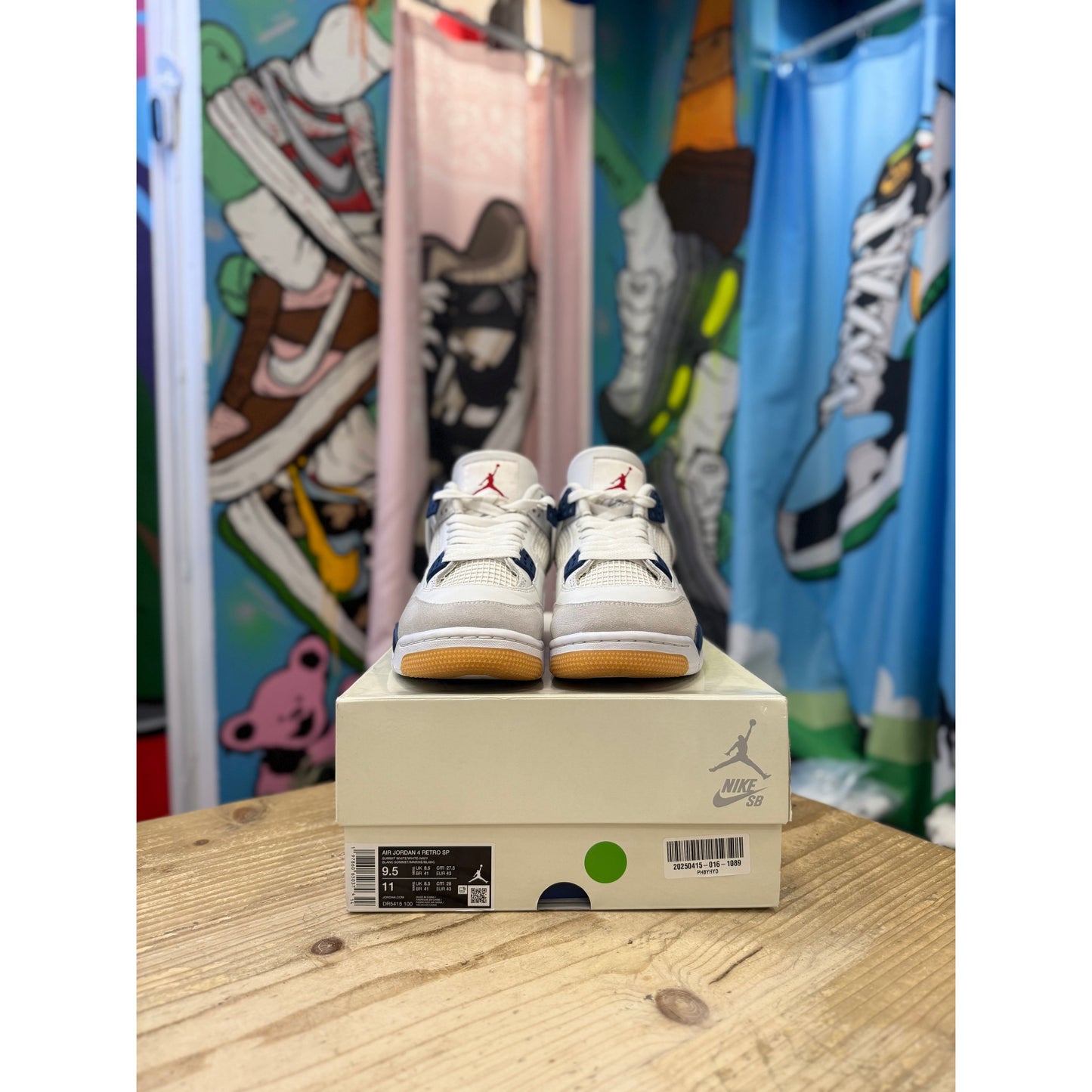Jordan 4 SB Navy UK8.5