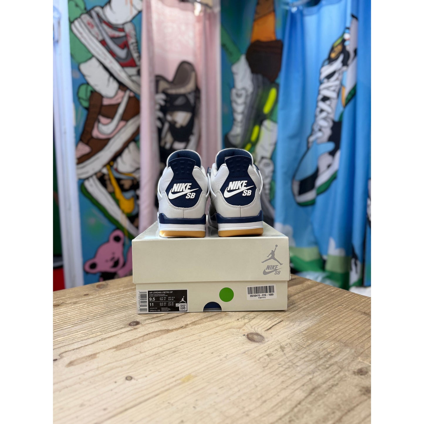 Jordan 4 SB Navy UK8.5