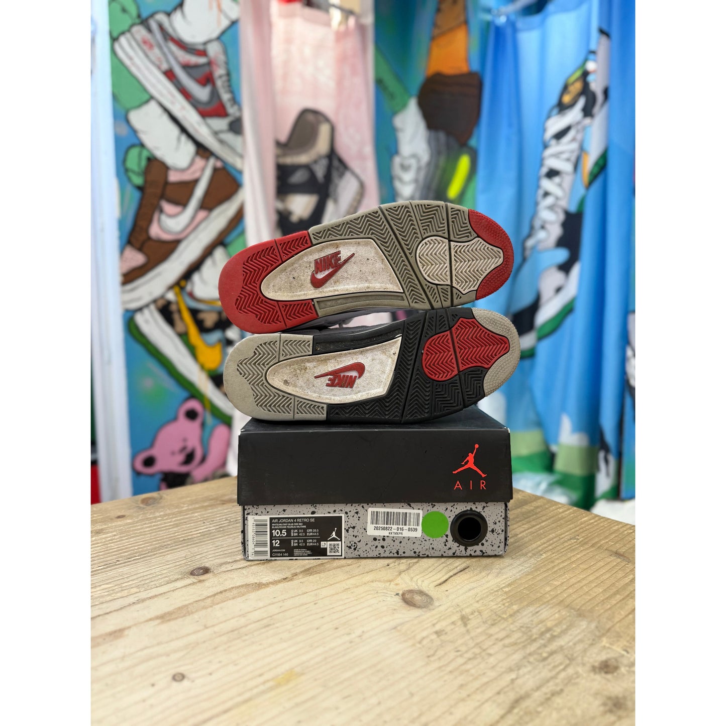 Jordan 4 'What the?' UK9.5