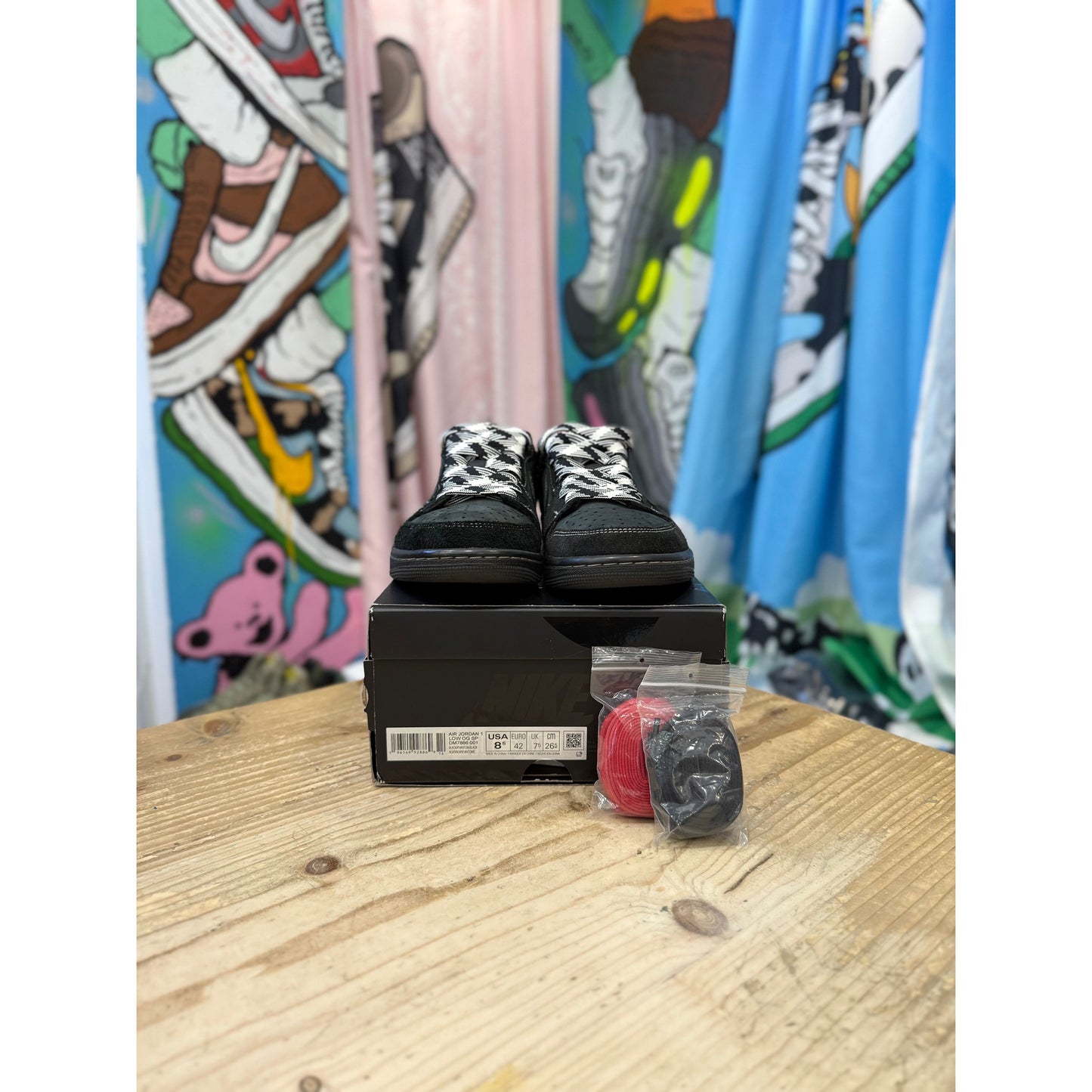 Jordan 1 Low Travis Scott Black Phantoms UK 7.5