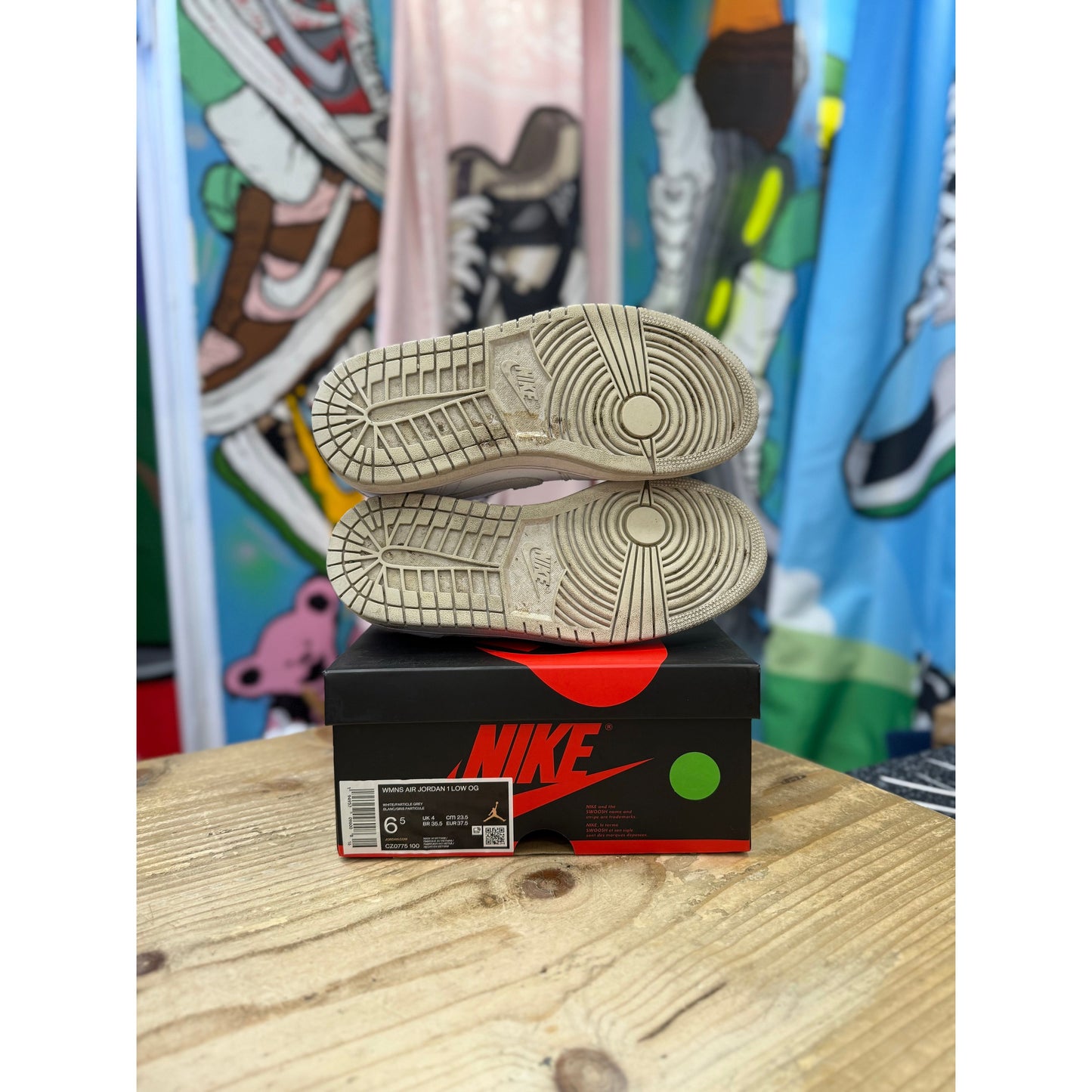 Jordan 1 Low Neutral Grey UK4