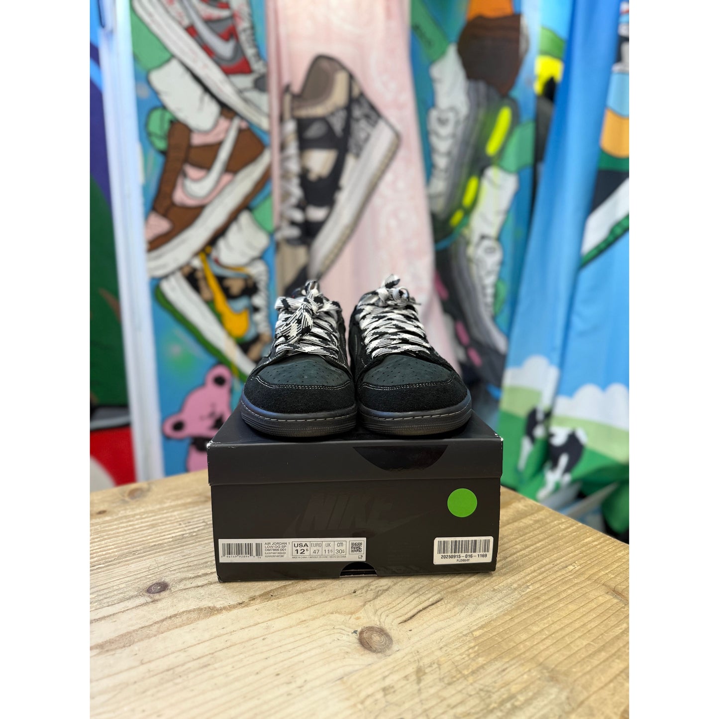 Jordan 1 Low Travis Scott Black Phantom UK 11.5