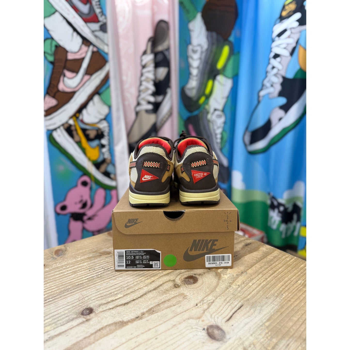 Nike Air Max 1 Travis Scott Baroque Brown UK 9.5
