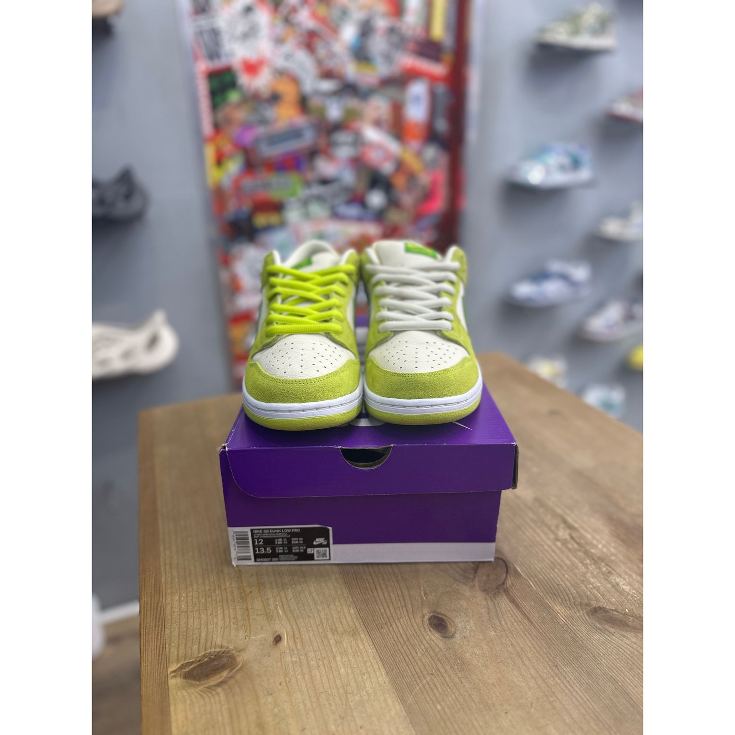 Nike SB Dunk Low Green Apple UK 11