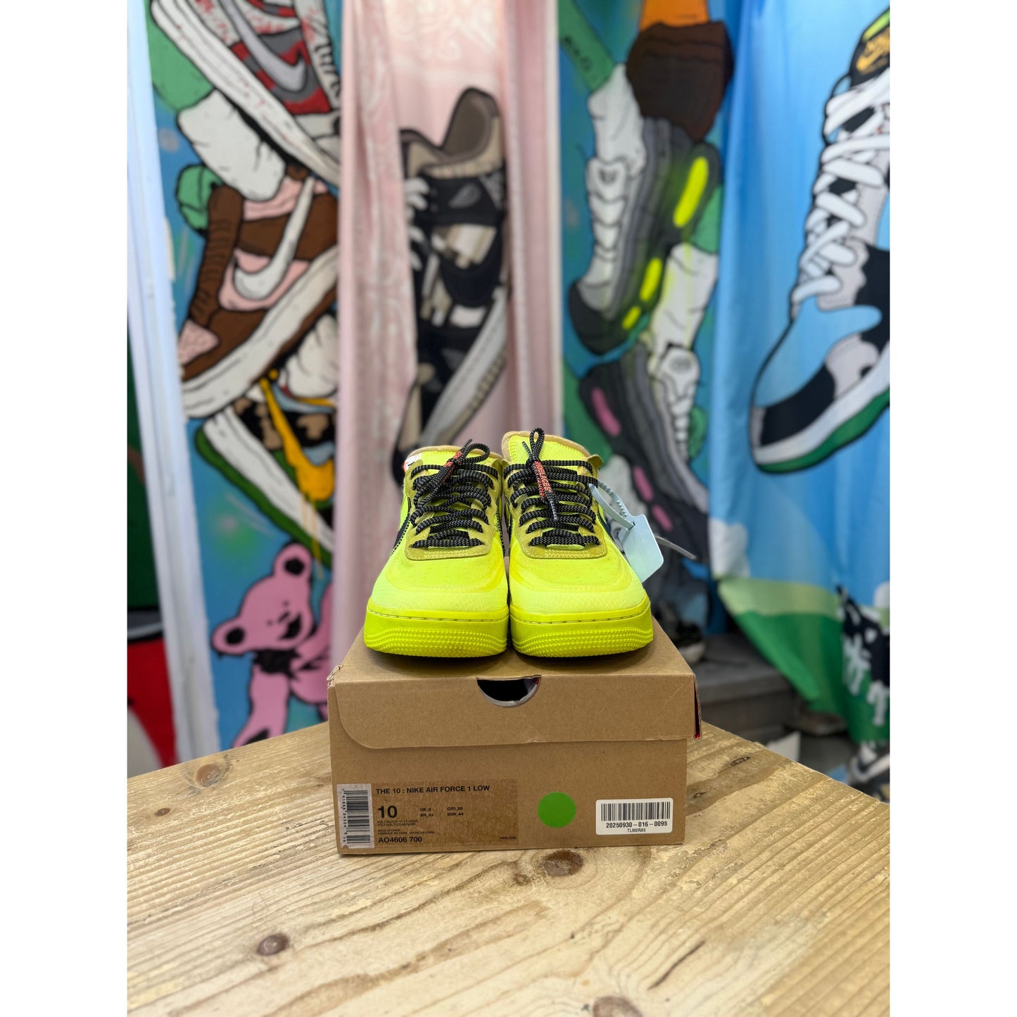 Nike Air Force 1 Low Off White Volt UK 9