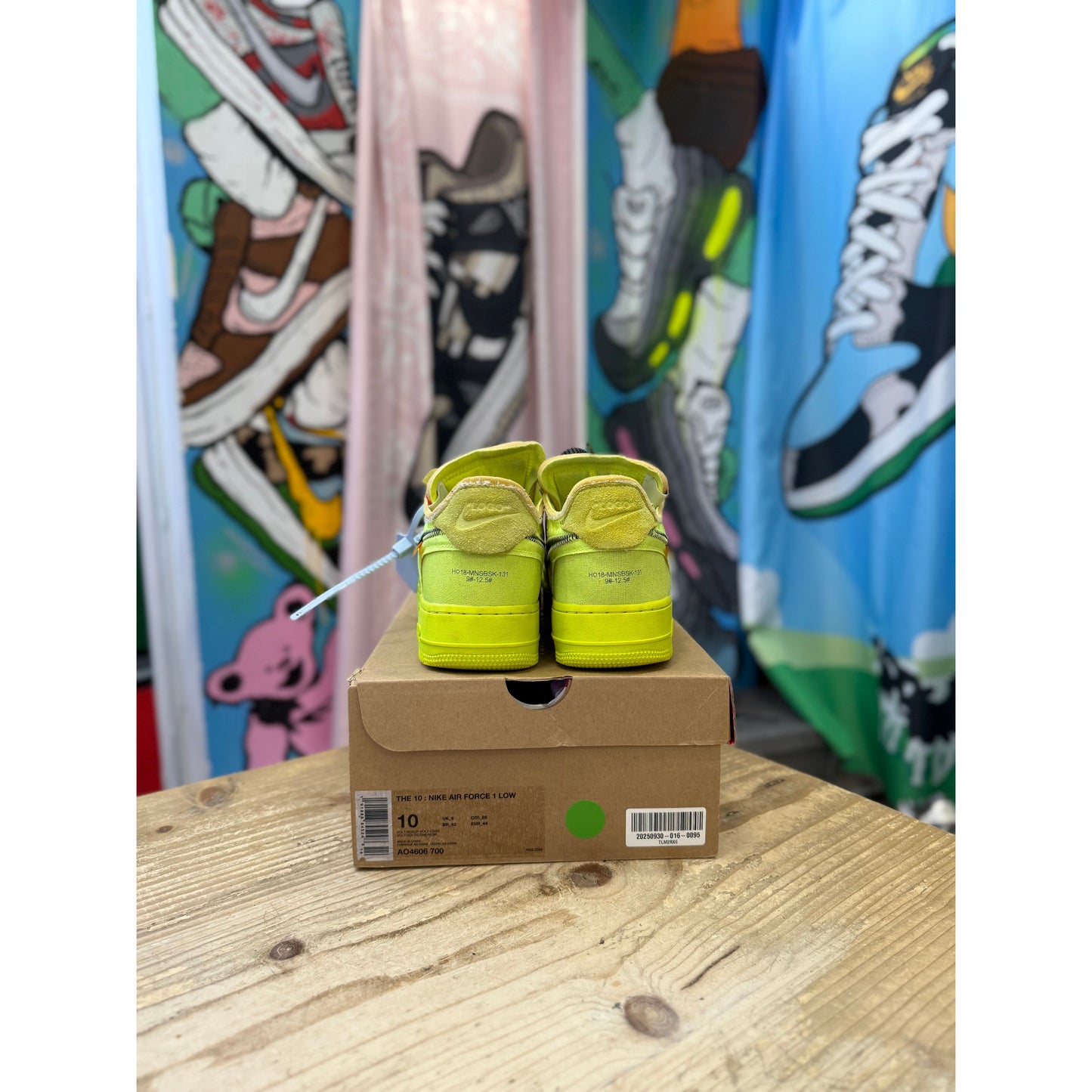 Nike Air Force 1 Low Off White Volt UK 9