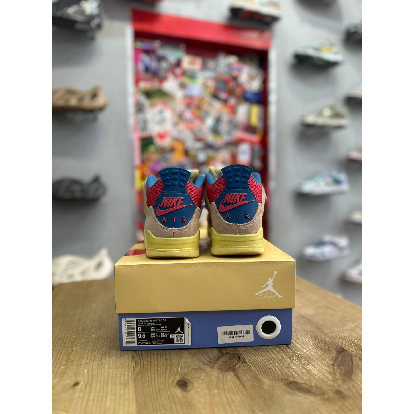 Jordan 4 Retro Union Guava Ice UK 7.