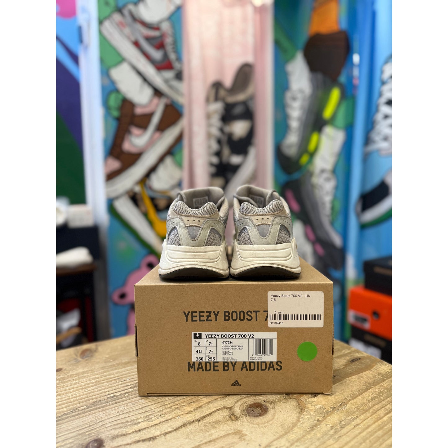 Yeezy 700 Static UK 7.5