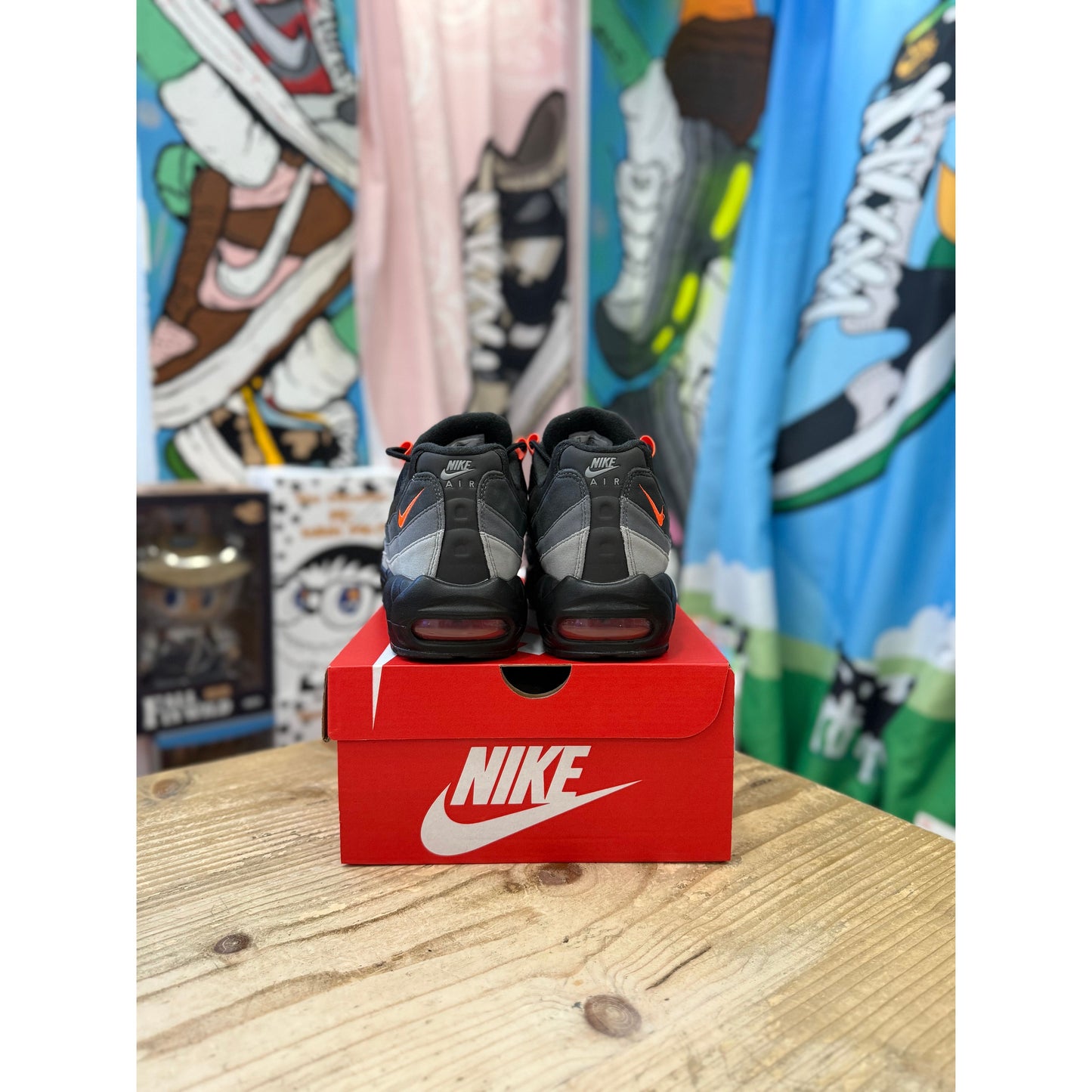 Nike Air Max 95 Hyper Crimson UK 8.5