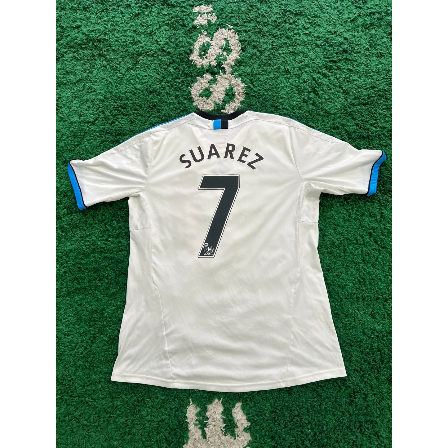 2011-12 Liverpool Third Shirt Suarez #7 XL by KershKits in Clothing. Available at KershKicks for £75.00. A must-have for fans of KershKits looking to elevate their style with this Kits.