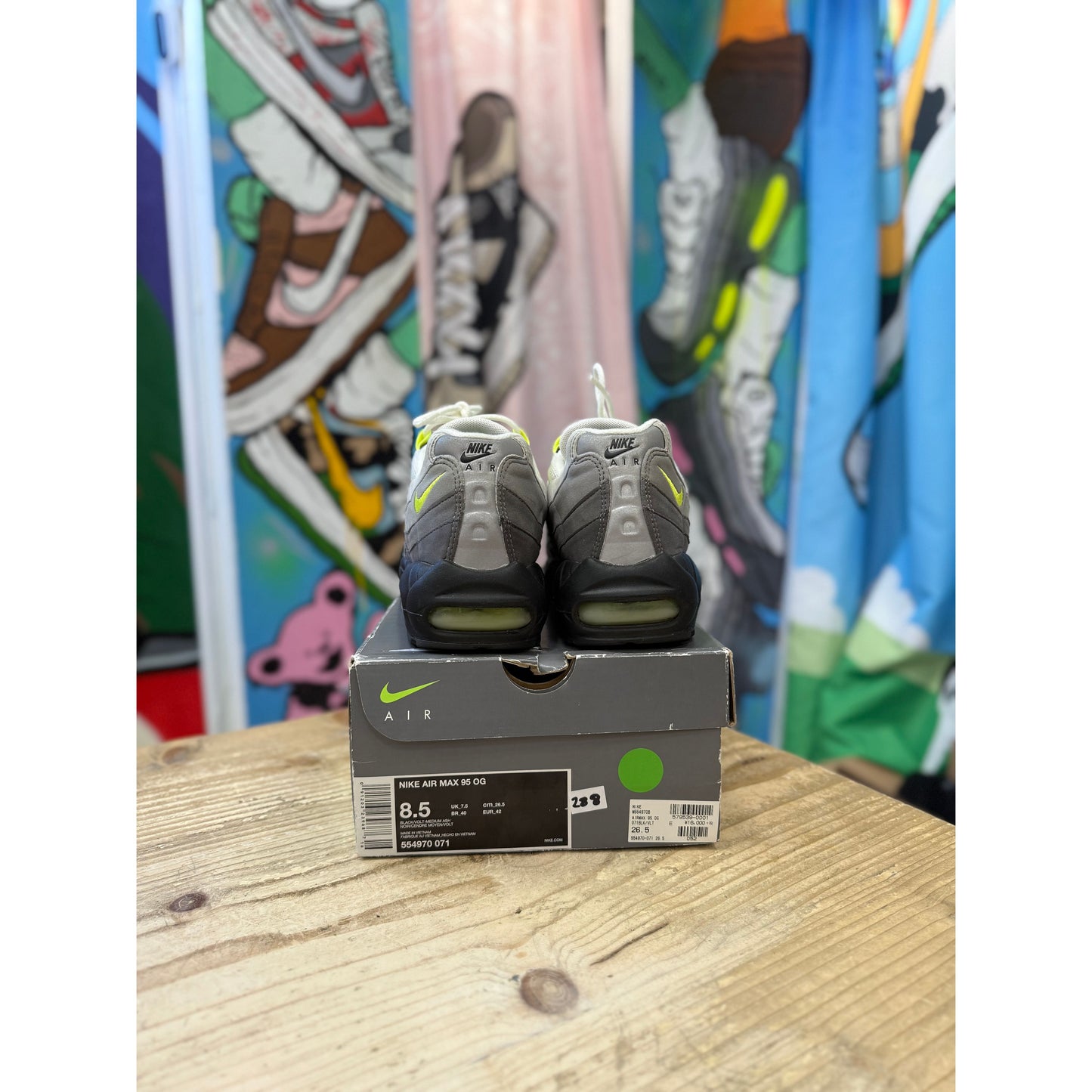 Nike Air Max 95 Neon UK 7.5