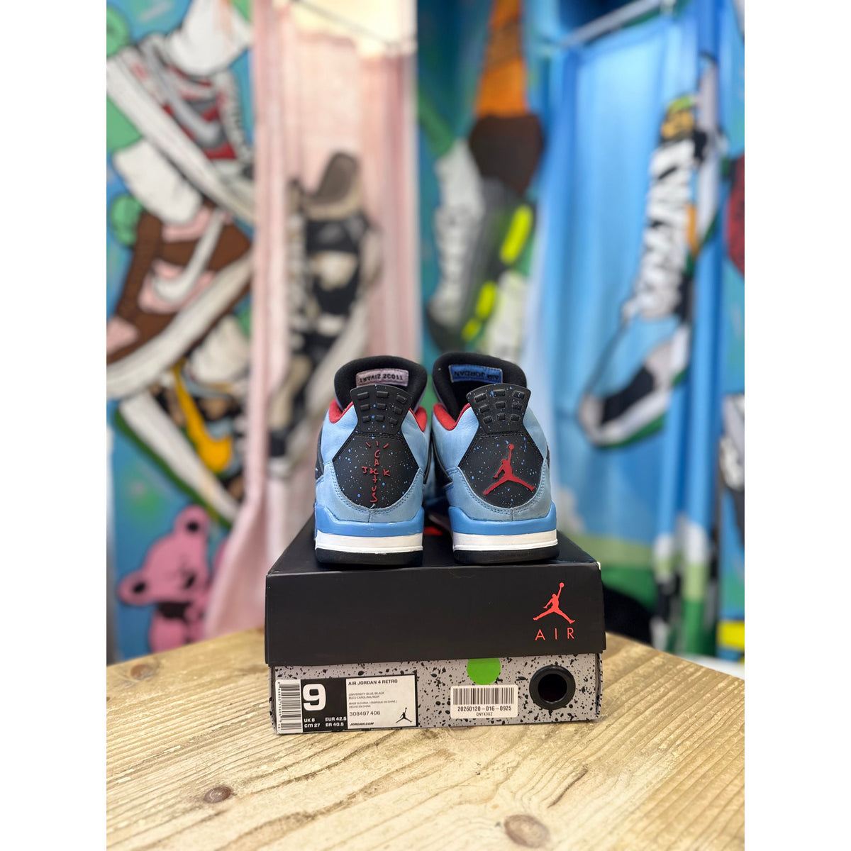 Jordan 4 Retro Travis Scott Cactus Jack UK8