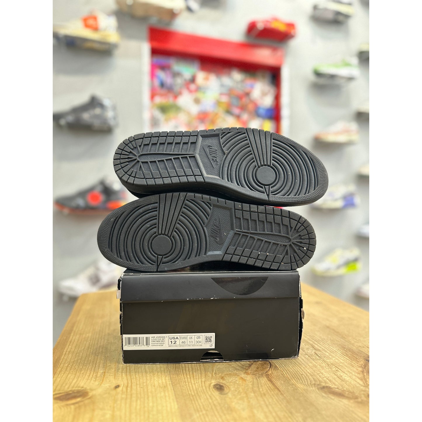 Jordan 1 Retro Low OG SP Travis Scott Black Phantom UK 11.