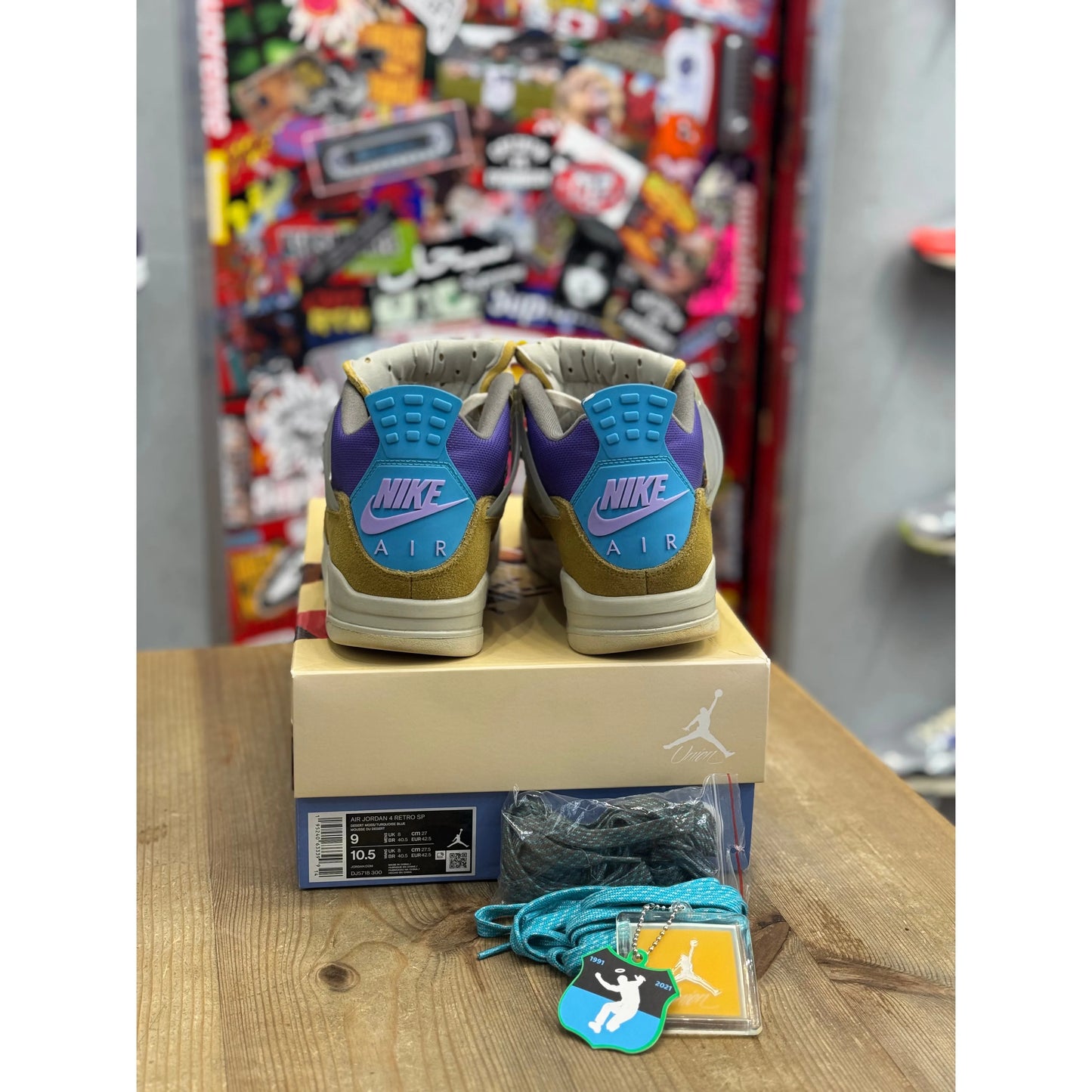 Jordan 4 Retro Union Desert Moss UK 8