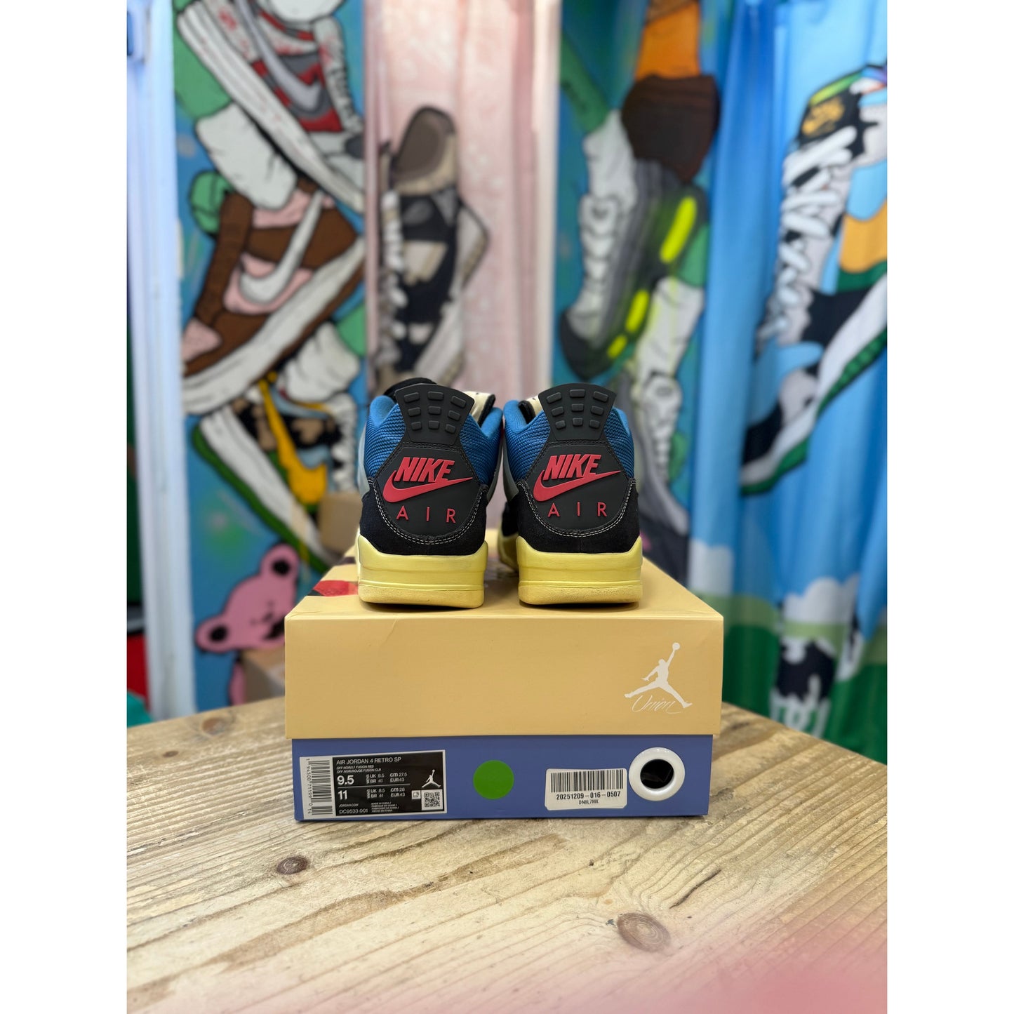 Jordan 4 Union La Off Noir UK 8.5