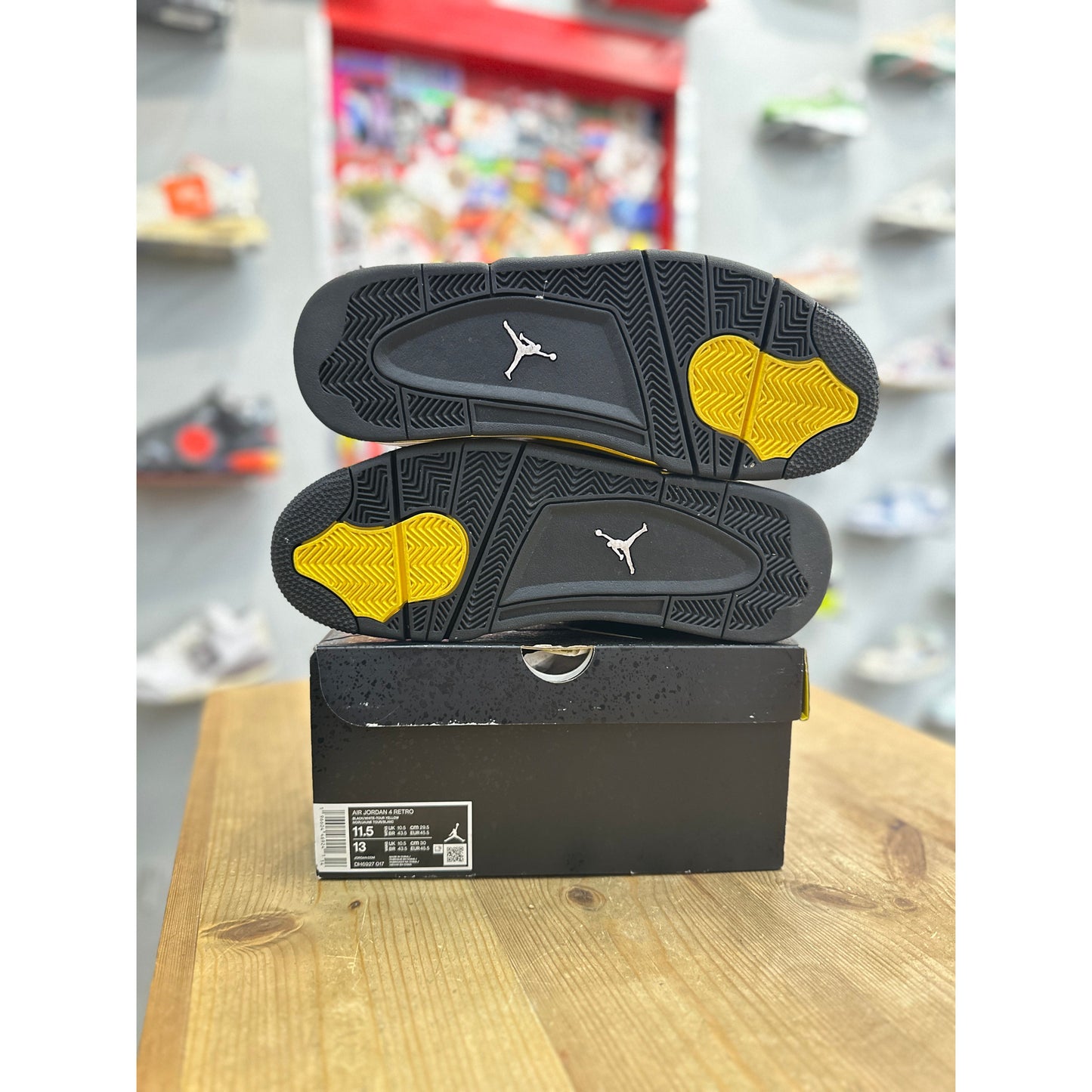Jordan 4 Retro Thunder (2023) UK 10.5