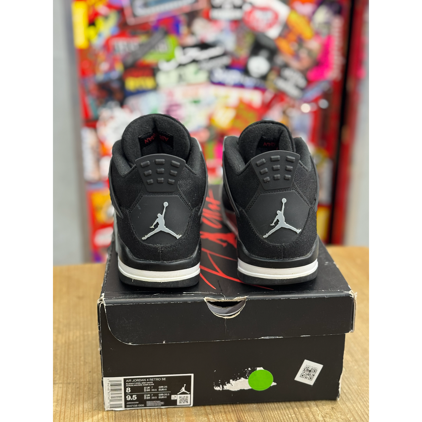 Jordan 4 retro black canvas uk7.