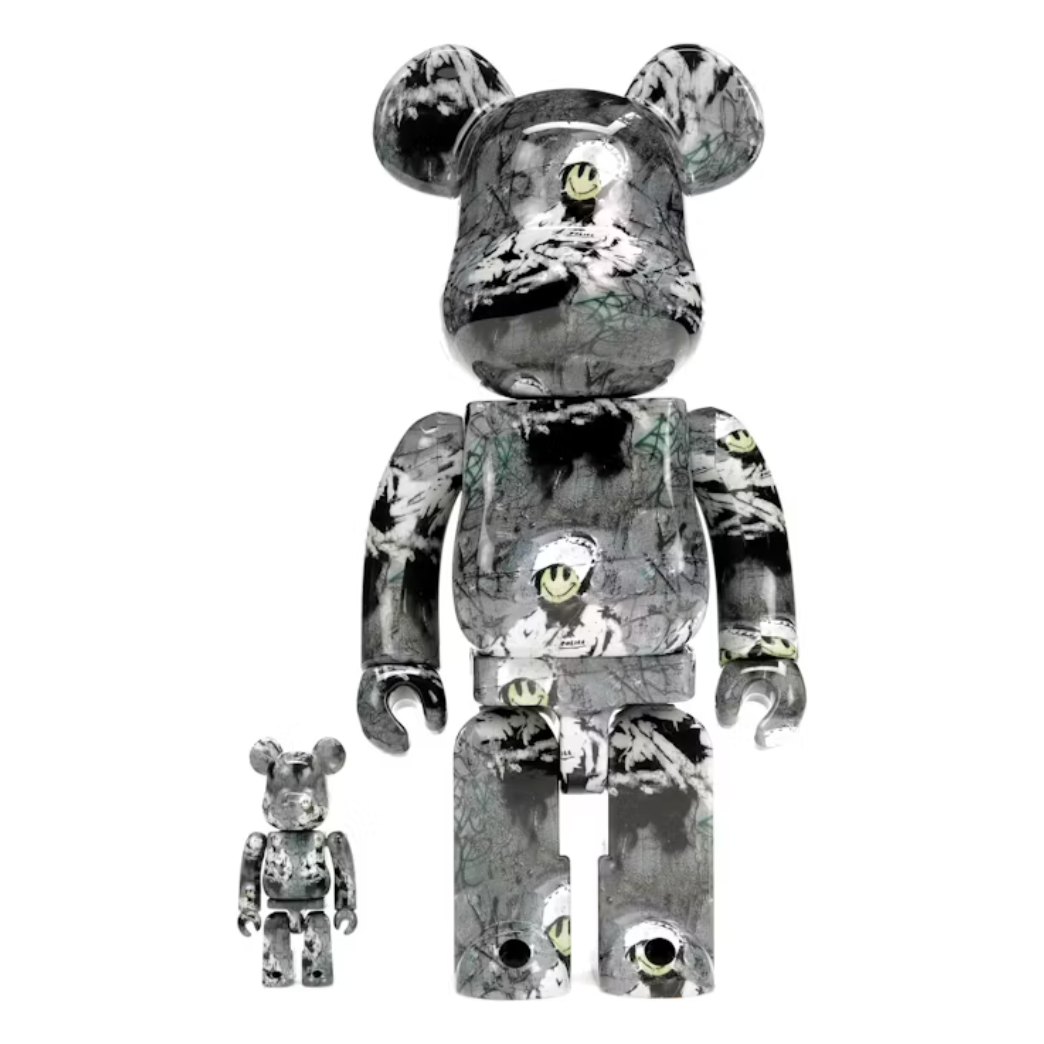 Bearbrick Riot Cop 100% & 400% Set