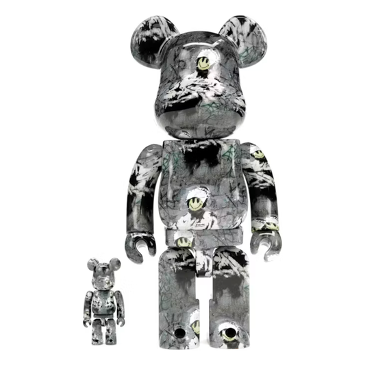Bearbrick Riot Cop 100% & 400% Set