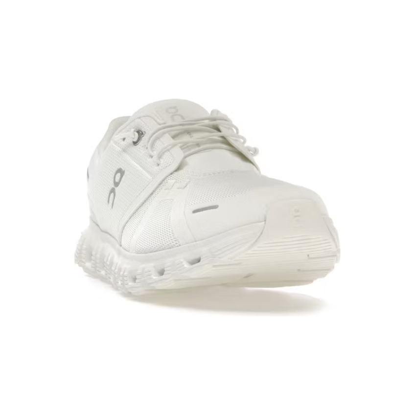 On Running Cloud 6 All White