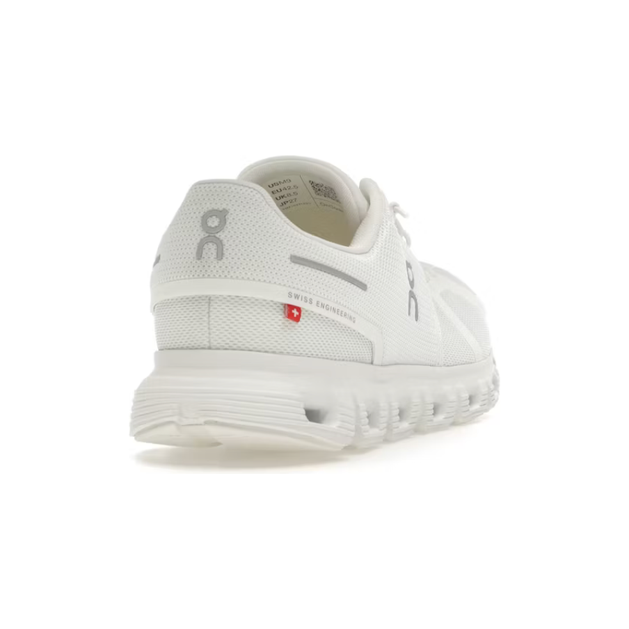 On Running Cloud 6 All White