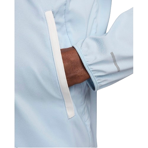 Nike Packable Windrunner Jacket Bliss by Nike in Uncategorized. Available at KershKicks for £92.00. A must-have for fans of Nike looking to elevate their style with this Jacket.