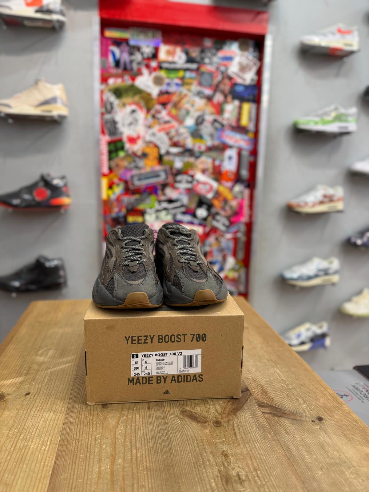 adidas Yeezy Boost 700 V2 Geode UK 6