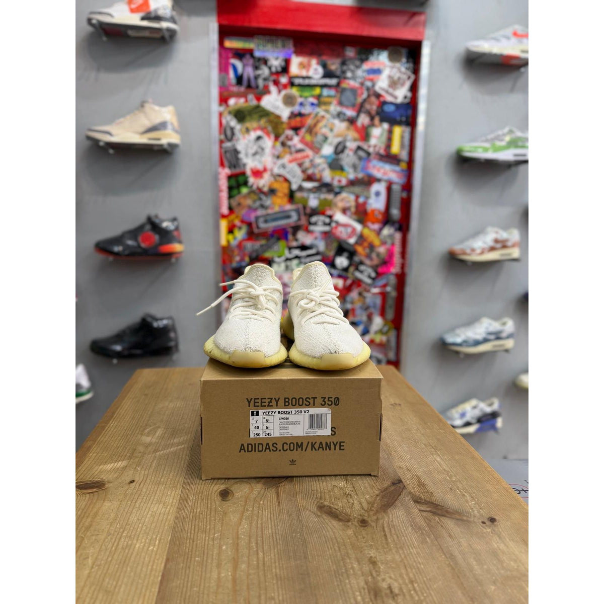 adidas Yeezy Boost 350 V2 Cream UK 6.5