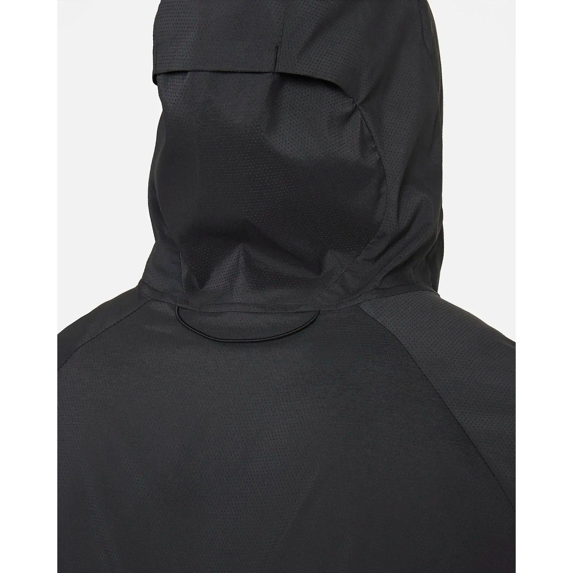 Nike Repel Packable Windrunner Jacket Black by Nike in Uncategorized. Available at KershKicks for £80.00. A must-have for fans of Nike looking to elevate their style with this Jacket.