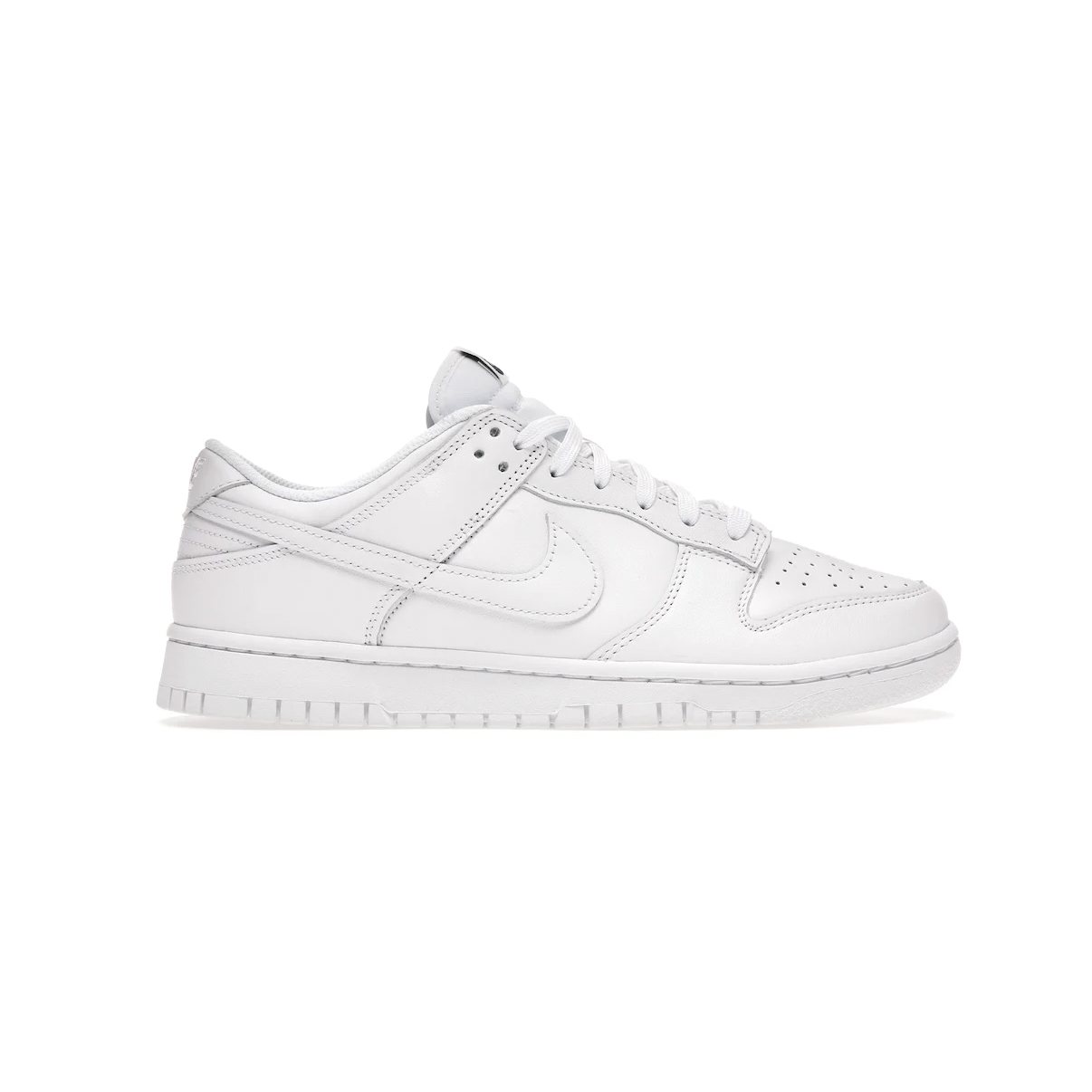 All white nike deals dunks