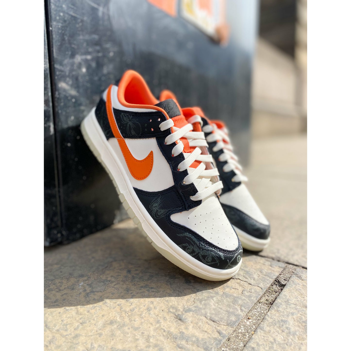 Nike Dunk Low PRM Halloween (2021) by Nike in Shoes. Available at KershKicks for £155.00. A must-have for fans of Nike looking to elevate their style with this Shoes.