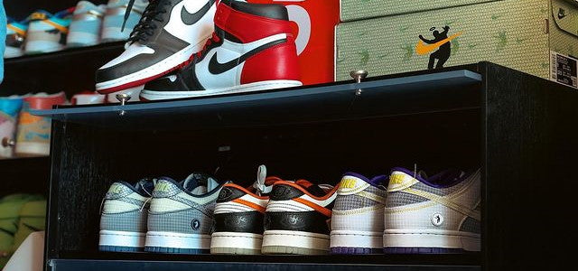 Friends of Kershkicks